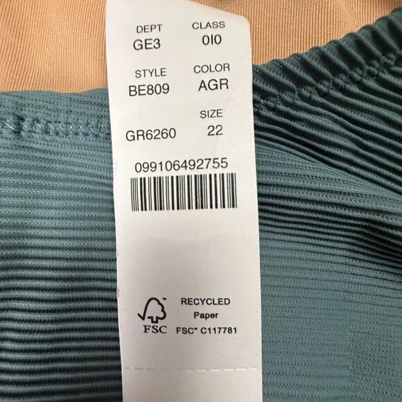 J. Crew Ribbed Square-Neck One-Piece Swimsuit Teal Size 22 NWT Summer Beach - Picture 7 of 11